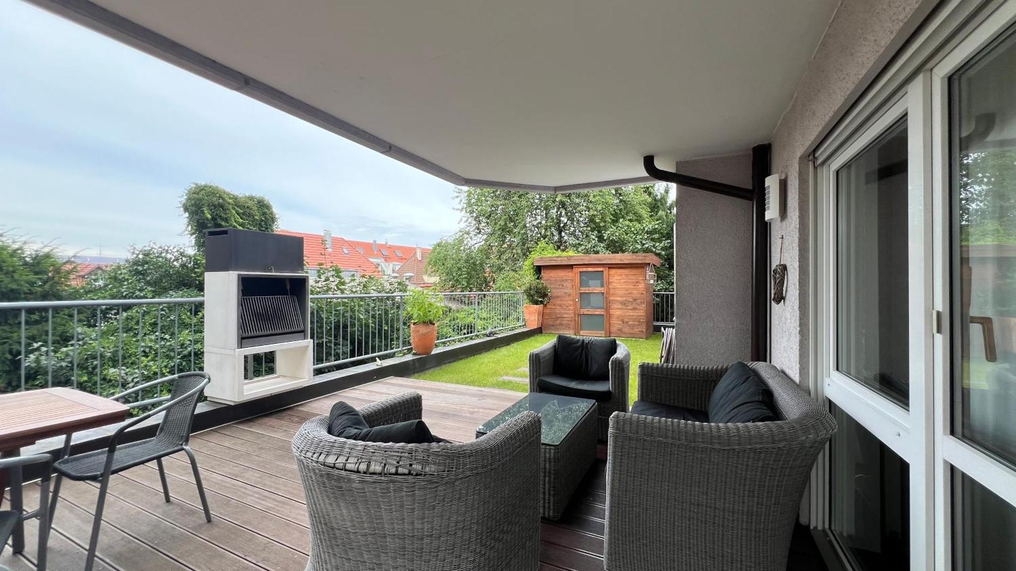 Ludwigshome Luxus - Zentral, Kostenloser Parkplatz, Terrasse Людвигсбург Экстерьер фото