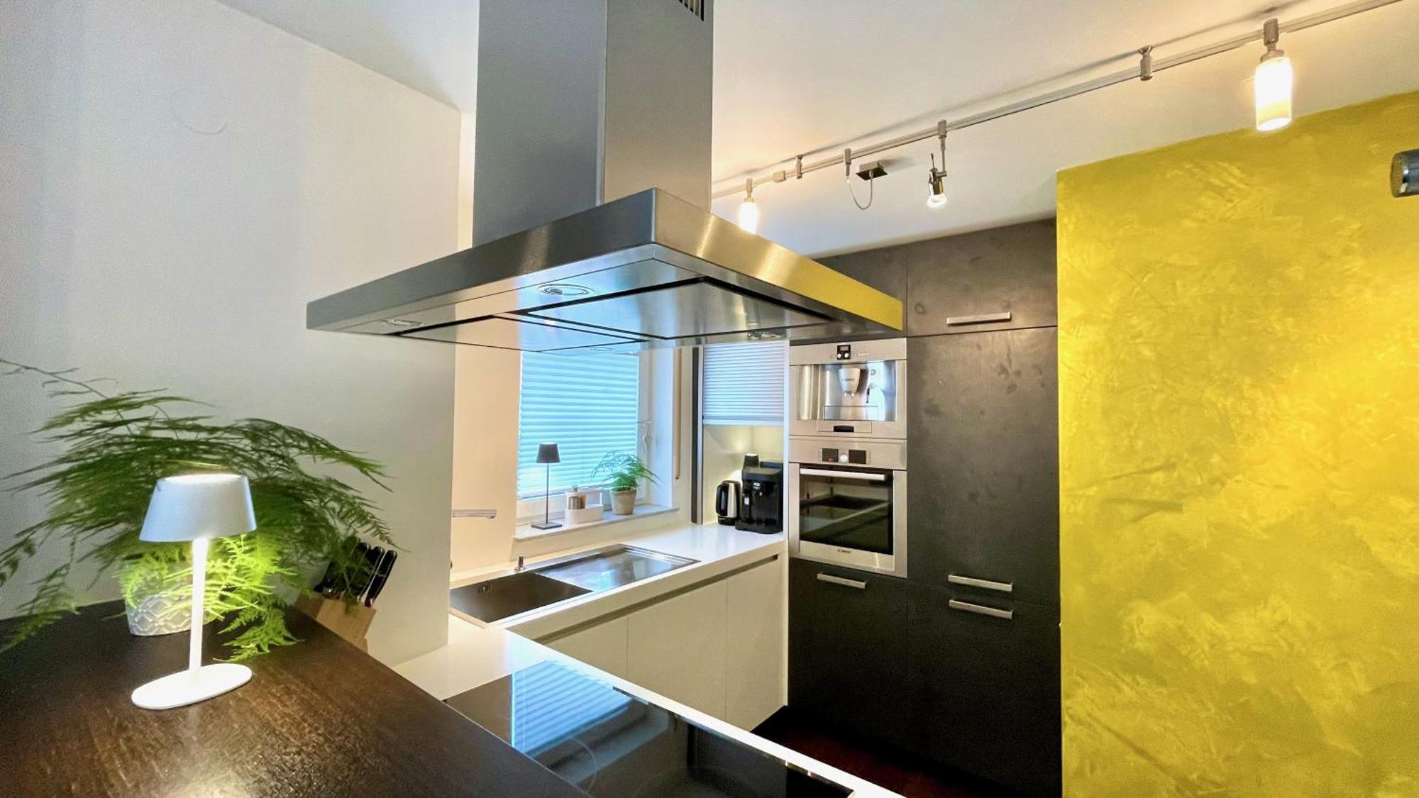 Ludwigshome Luxus - Zentral, Kostenloser Parkplatz, Terrasse Людвигсбург Экстерьер фото